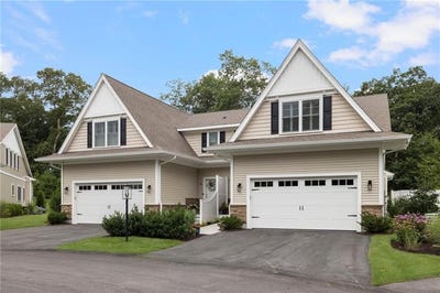 /international/us/70-tourjee-lane-north-kingstown-ri-110101308654/?lang=id