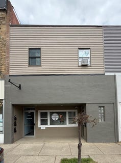 /international/us/413-s-main-st-athens-pa-110108628808/