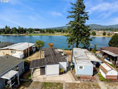 /international/us/296-island-aire-dr-woodland-wa-110119903343/