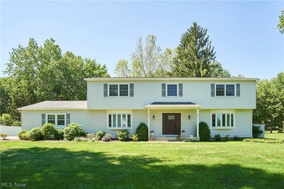 /international/us/4212-big-spruce-drive-akron-oh-110108552830/
