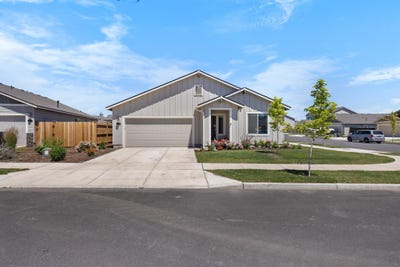 /international/us/1055-nw-varnish-lane-redmond-or-110101013047/