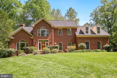 /international/us/5722-greenview-ln-warrenton-va-110107691570/