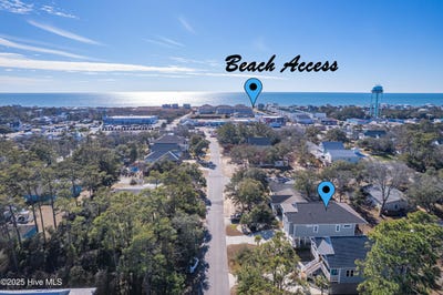 /international/us/205-ne-59th-street-oak-island-nc-110096631204/