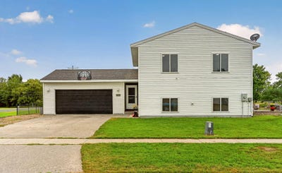 /international/us/801-3rd-street-se-kasson-mn-110110321200/