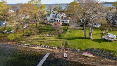 /international/us/1090-buttonwoods-avenue-warwick-ri-110107657220/