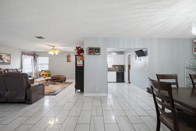 /international/us/1301-sw-75th-avenue-north-lauderdale-fl-110106455180/