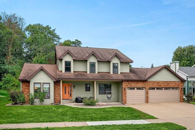 /international/us/1212-red-cedar-ct-onalaska-wi-110101478187/