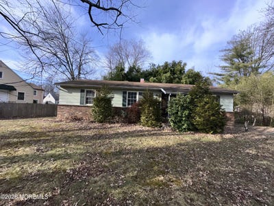 /international/us/1894-w-4th-street-dunellen-nj-110105836566/
