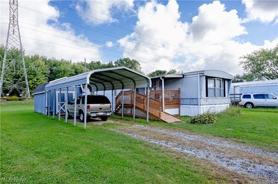 /international/us/19-silver-pond-drive-apple-creek-oh-110110366554/