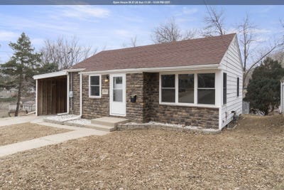 /international/us/2041-s-cleveland-sioux-city-ia-110107312748/