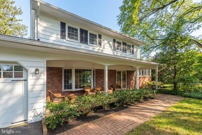 /international/us/24-van-wyck-drive-princeton-junction-nj-110120415854/