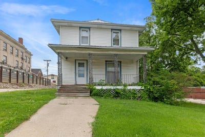 /international/us/200-s-broadway-st-princeton-mo-110100805589/