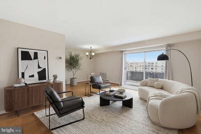 /international/us/1931-n-cleveland-street-arlington-va-110108472335/