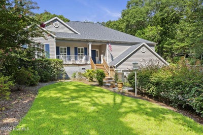 /international/us/116-white-ash-drive-pine-knoll-shores-nc-110119475547/