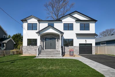 /international/us/1480-adam-place-wantagh-ny-110102449682/