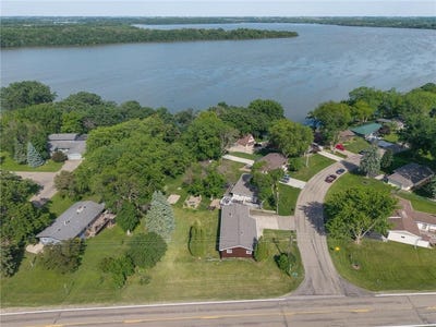 /international/us/2101-kenneth-drive-albert-lea-mn-110108617713/?lang=it