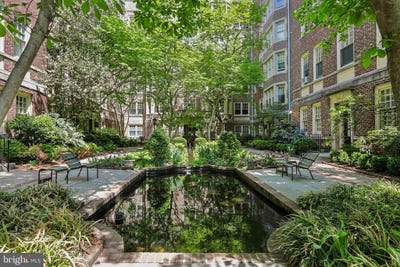 /international/us/4637-pine-street-philadelphia-pa-110119424516/