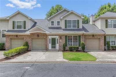 /international/us/1513-longparish-way-chesapeake-va-110108426251/