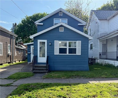 /international/us/242-w-8th-street-oswego-ny-110108255079/