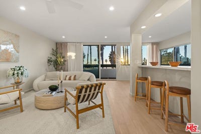 /international/us/2221-ocean-ave-santa-monica-ca-110104036191/