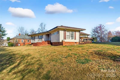 /international/us/60-greenwood-drive-marion-nc-110104303599/