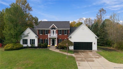 /international/us/8590-northfield-road-clarence-center-ny-110120517650/