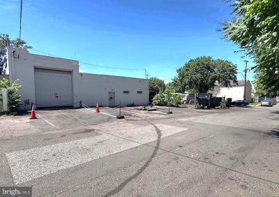 /international/us/4414-pennwood-road-brentwood-md-110119692913/
