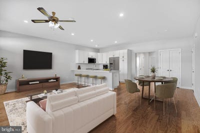 /international/us/30-ivy-lane-levittown-pa-110107880030/
