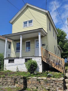 /international/us/832-e-lackawanna-avenue-olyphant-pa-110100419222/