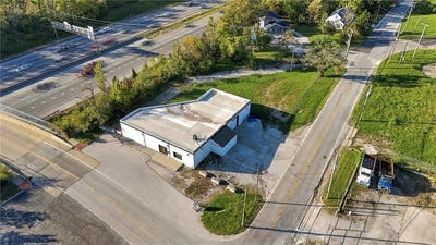 /international/us/7304-sni-a-bar-road-kansas-city-mo-110120516097/