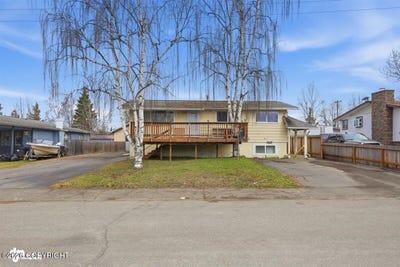 /international/us/4413-e-8th-avenue-anchorage-ak-110108026950/