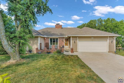 /international/us/3725-sw-kings-forest-rd-topeka-ks-110100998884/
