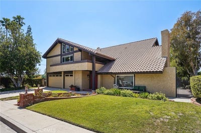 /international/us/10313-christine-place-chatsworth-ca-110099022418/