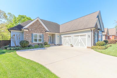 /international/us/7064-homestead-circle-hixson-tn-110107194320/