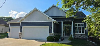 /international/us/1508-w-iowa-ave-indianola-ia-110108445643/