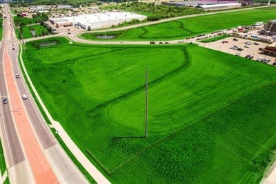 /international/us/5-72ac-gateway-drive-baraboo-wi-110085293982/