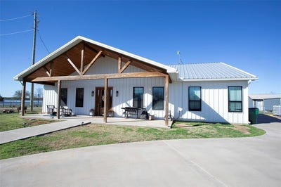 /international/us/1531-eastside-lake-road-graham-tx-110098331909/