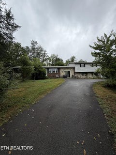 /international/us/287-lone-mountain-rd-tazewell-tn-110101024812/