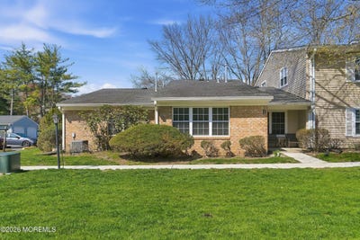 /international/us/1-boxwood-terrace-red-bank-nj-110108508072/