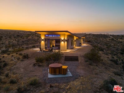 /international/us/4689-palo-alto-ave-yucca-valley-ca-110107908856/