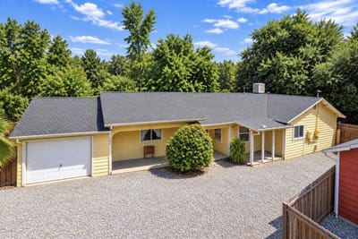 /international/us/2926-favretto-avenue-redding-ca-110120411842/