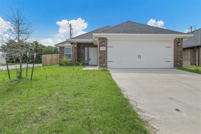 /international/us/1601-aleia-cove-sherman-tx-110106580544/