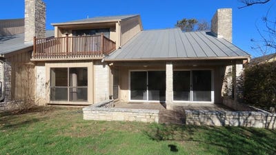 /international/us/379-englewood-dr-kerrville-tx-110107858114/