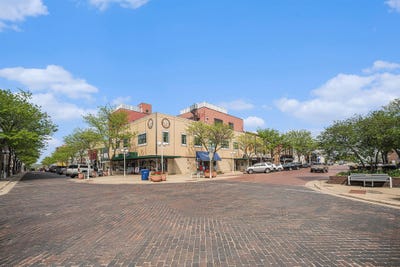 /international/us/327-state-street-st-joseph-mi-110099533866/?lang=de