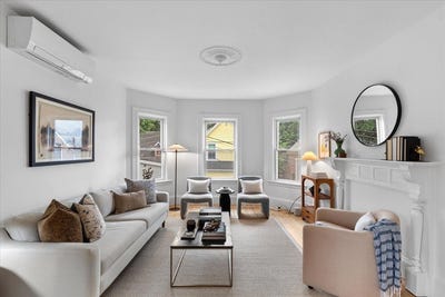 /international/us/7-mountain-ave-2-somerville-ma-110109036964/