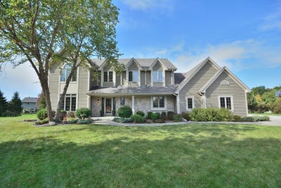 /international/us/6045-s-pembrook-ct-new-berlin-wi-110120458185/