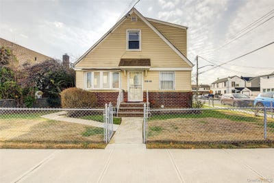 /international/us/220-04-103rd-avenue-cambria-heights-ny-110104136902/