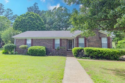 /international/us/857-thomas-street-brownsville-tn-110099480416/