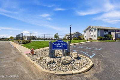 /international/us/51-valentine-street-monmouth-beach-nj-110109158749/