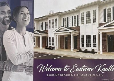 /international/us/221-eastview-drive-central-islip-ny-110107081952/